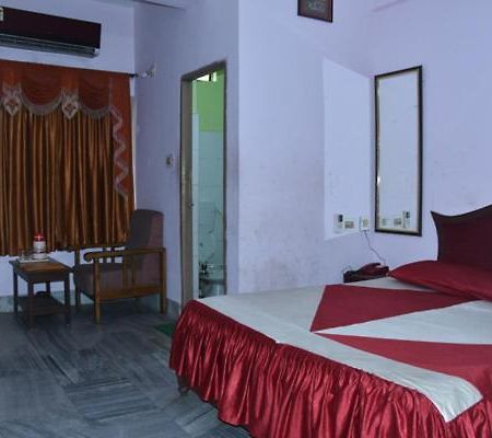 Hotel Sambit Palace Bhubaneswar Buitenkant foto