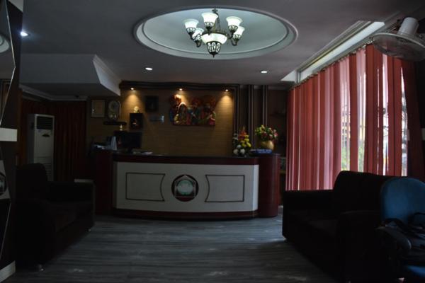 Hotel Sambit Palace Bhubaneswar Buitenkant foto